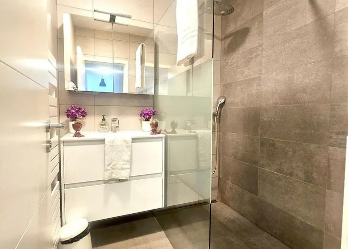 Well-balanced 2 Bedroom *